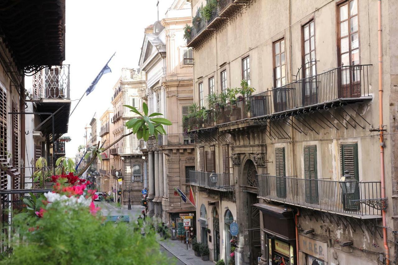 Palazzo Ragusi - Locazioni Turistiche Bed & Breakfast Palermo Bagian luar foto
